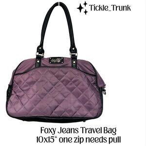 Foxy Purple Women's Travel Bag
